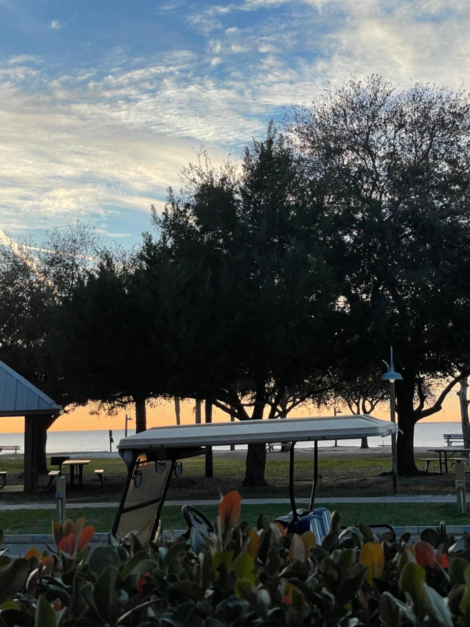 Apartment Florida At Park Place Cedar Key